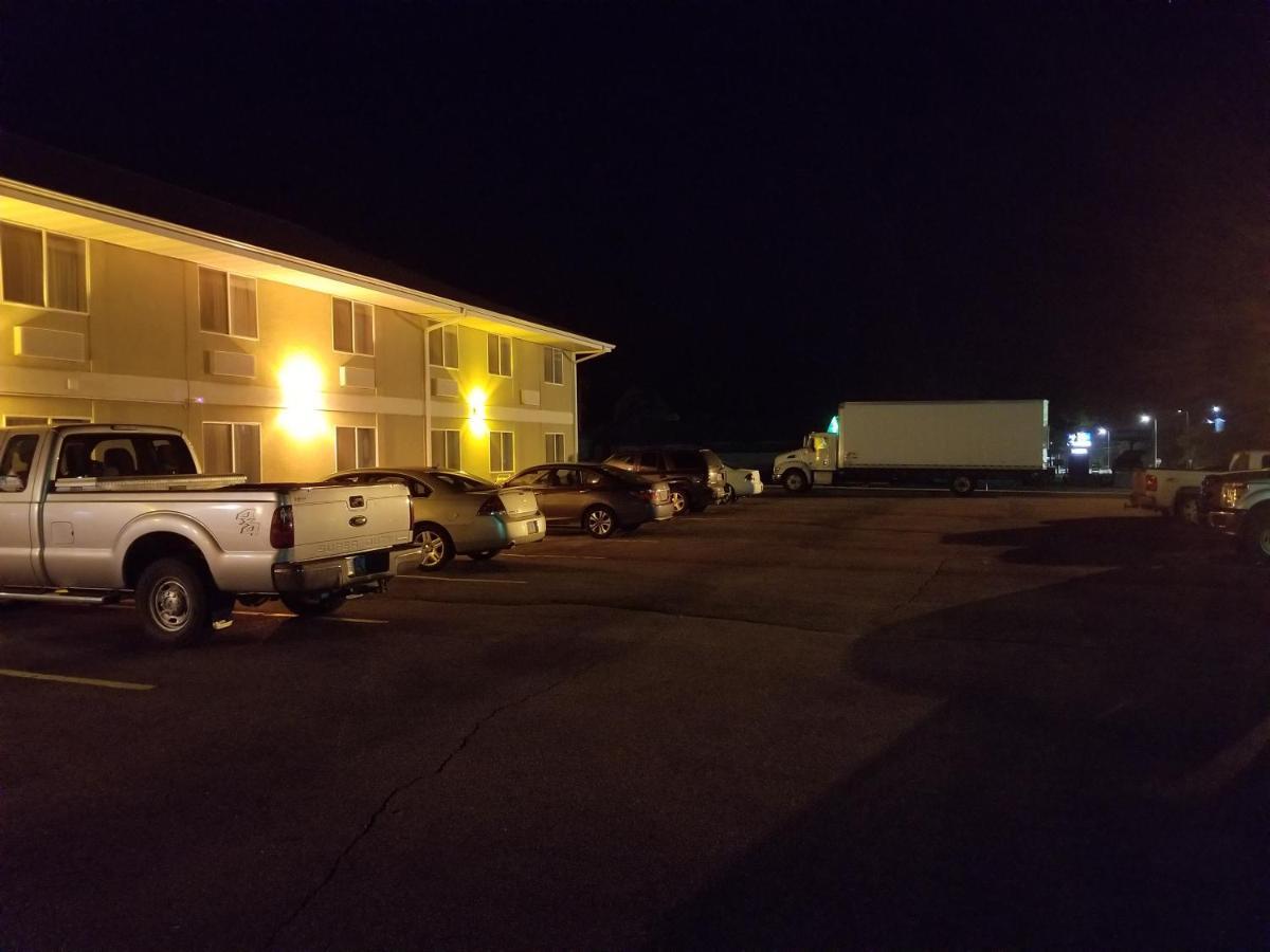 Dell Rapids Bilmar Inn & Suites מראה חיצוני תמונה