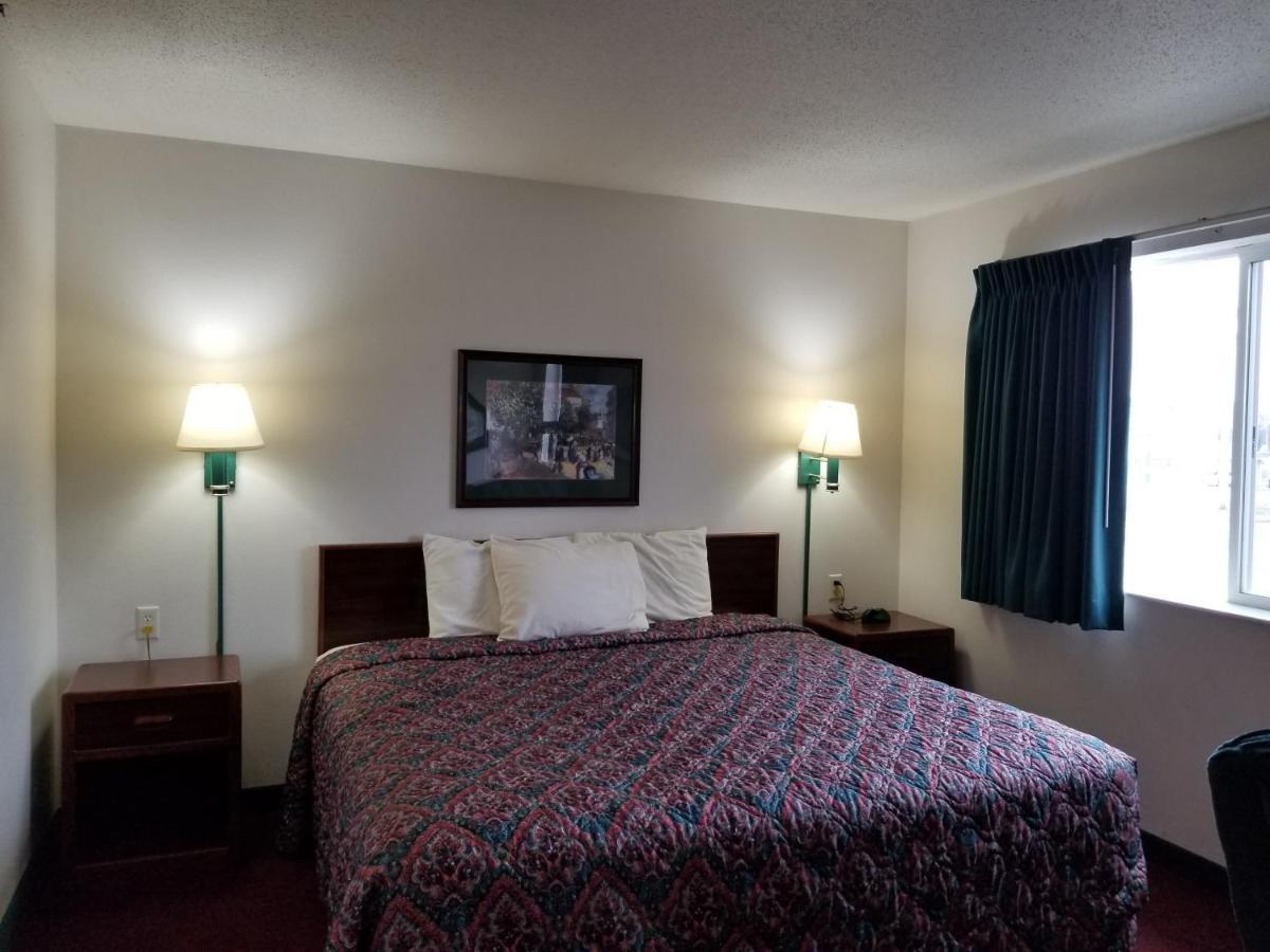Dell Rapids Bilmar Inn & Suites מראה חיצוני תמונה