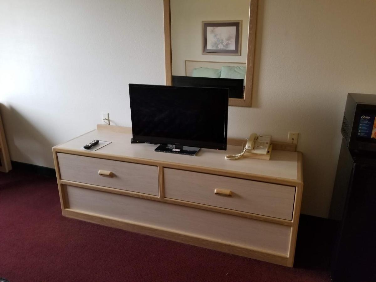 Dell Rapids Bilmar Inn & Suites מראה חיצוני תמונה