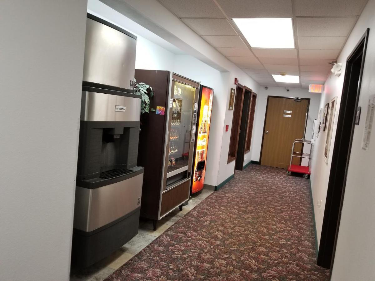 Dell Rapids Bilmar Inn & Suites מראה חיצוני תמונה