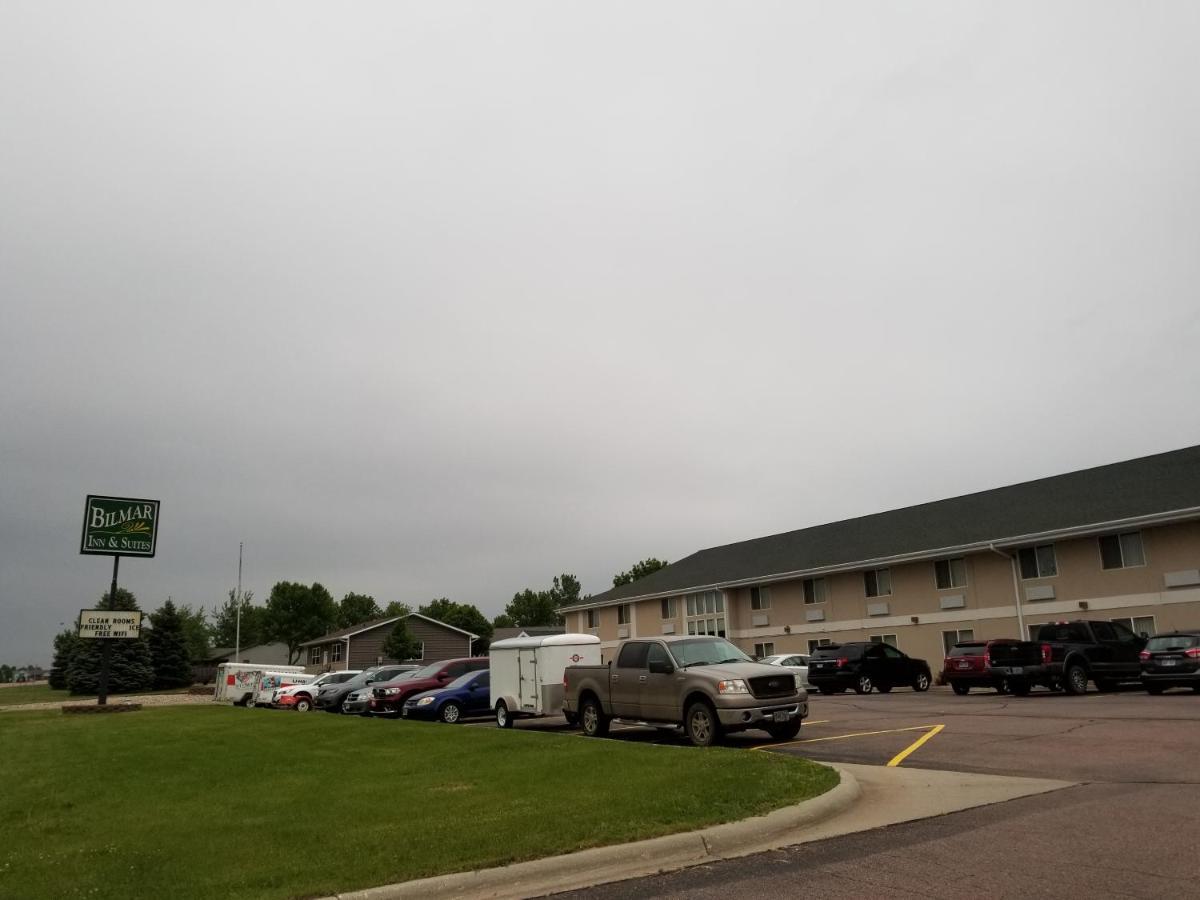 Dell Rapids Bilmar Inn & Suites מראה חיצוני תמונה