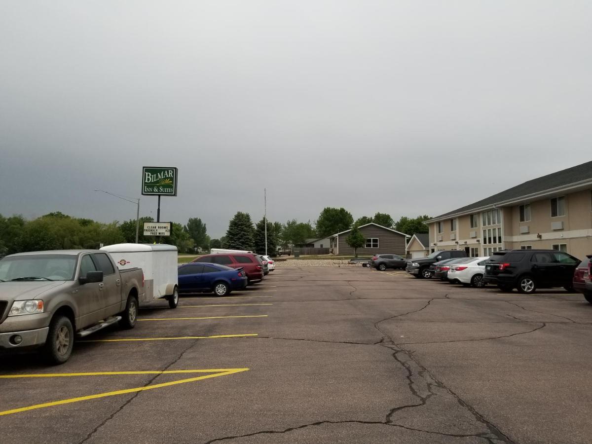 Dell Rapids Bilmar Inn & Suites מראה חיצוני תמונה